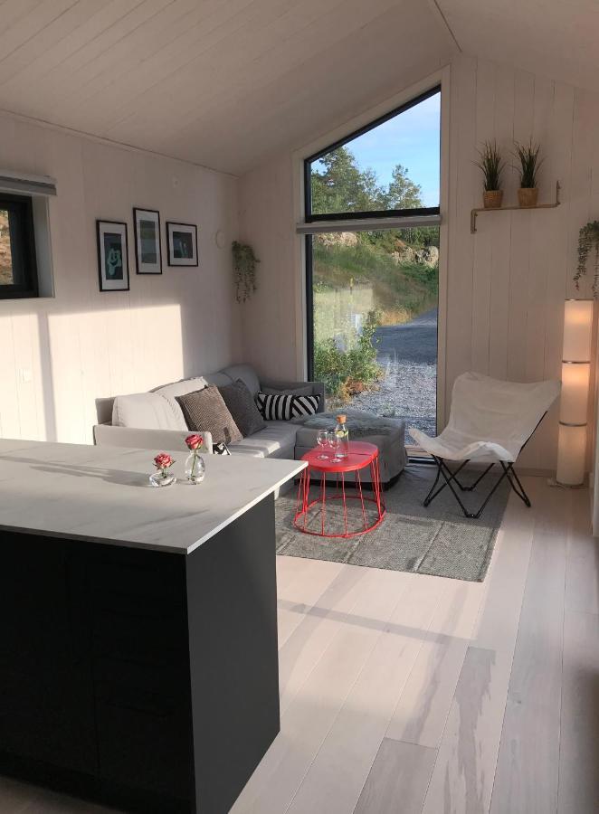 Med Sjoutsikt Og 20 Min Fra Dyreparken Grimstad (Aust-Agder)